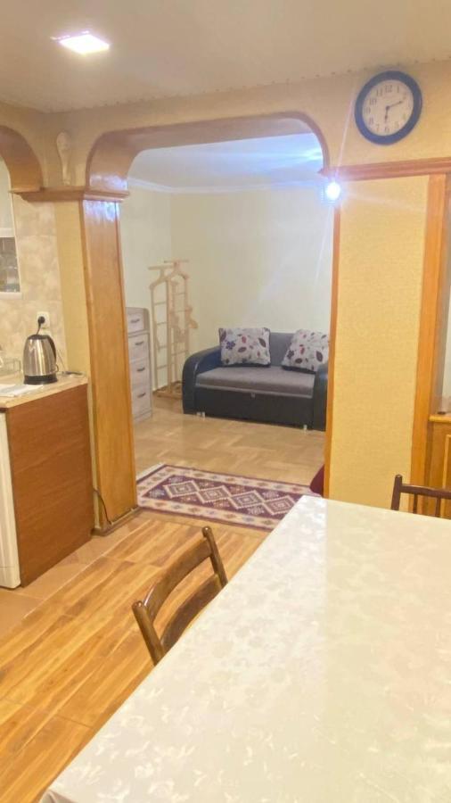 Mari Apartment Tbilisi Ngoại thất bức ảnh